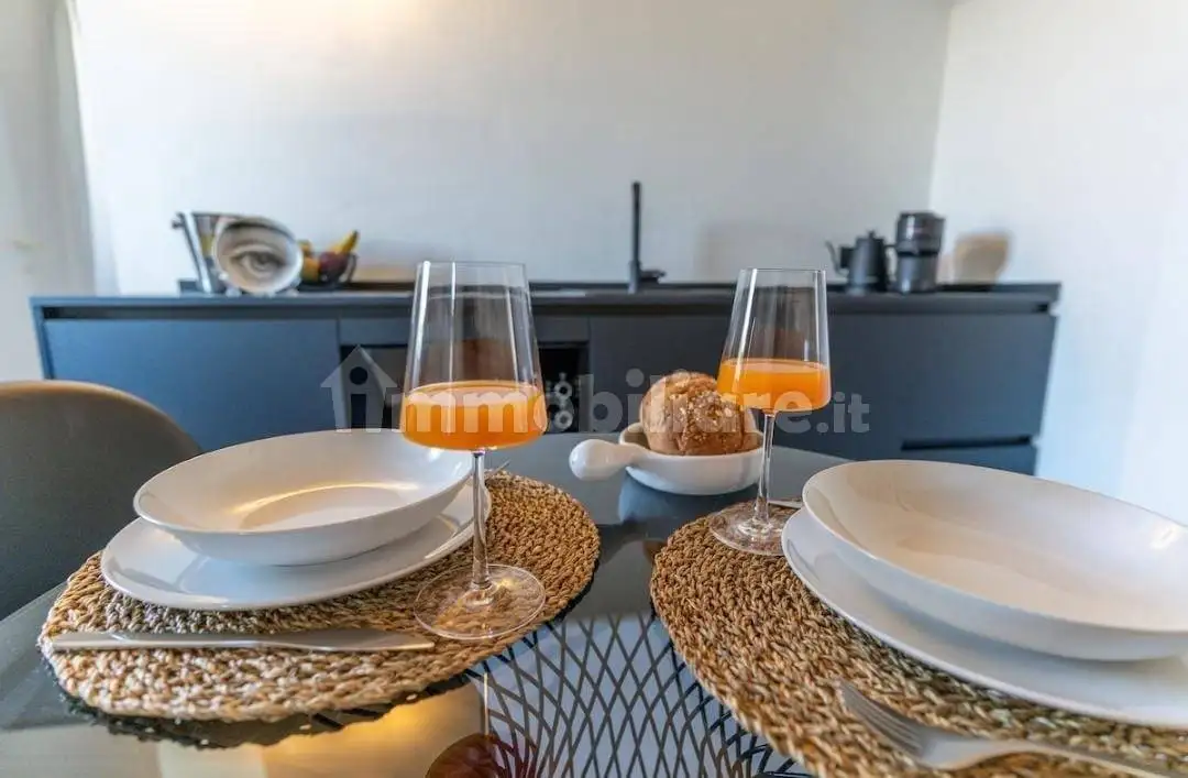 Bilocale via San Zeno 3, Centro, Bardolino - foto 3