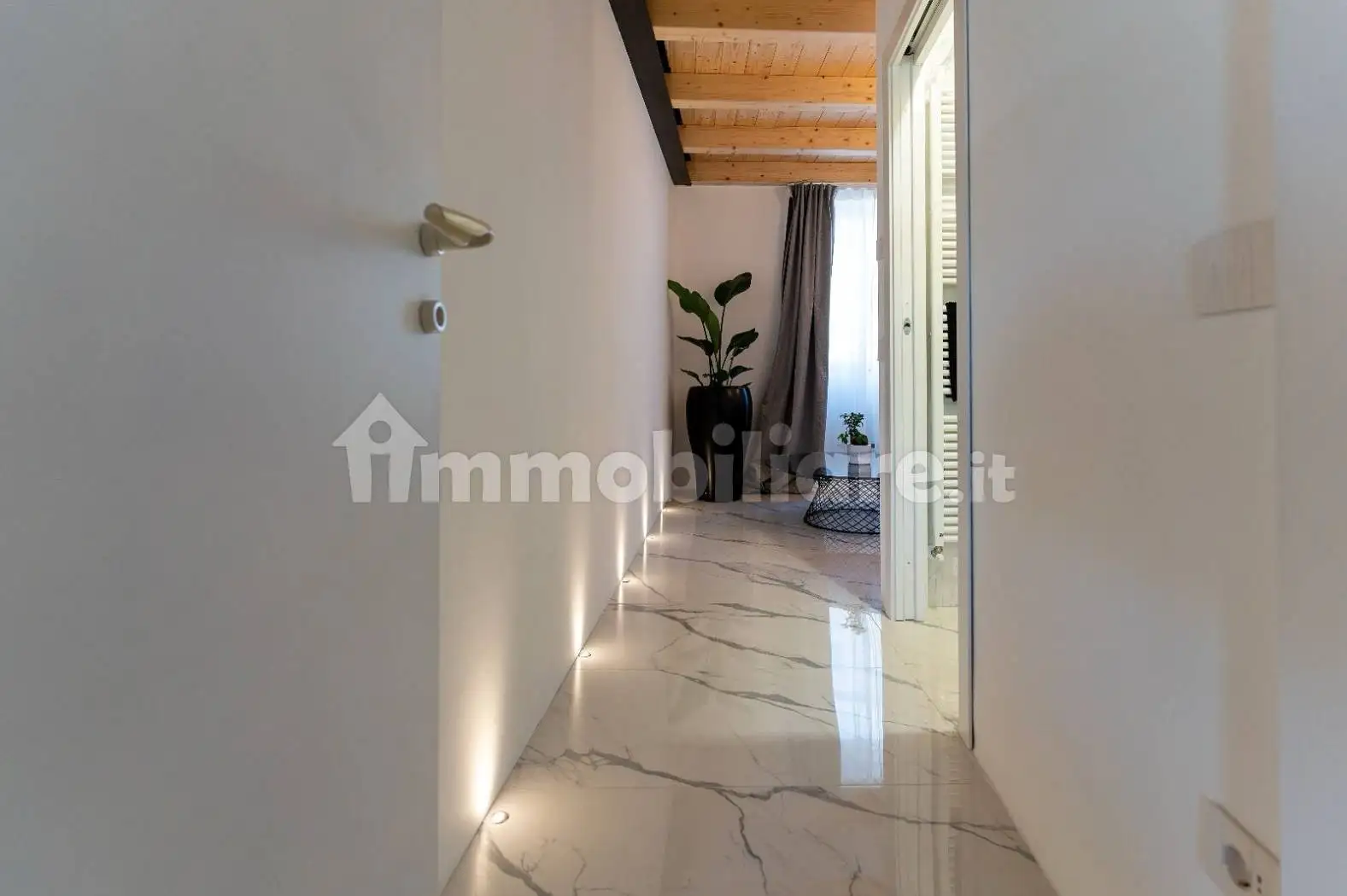 Bilocale via San Zeno 3, Centro, Bardolino - foto 4