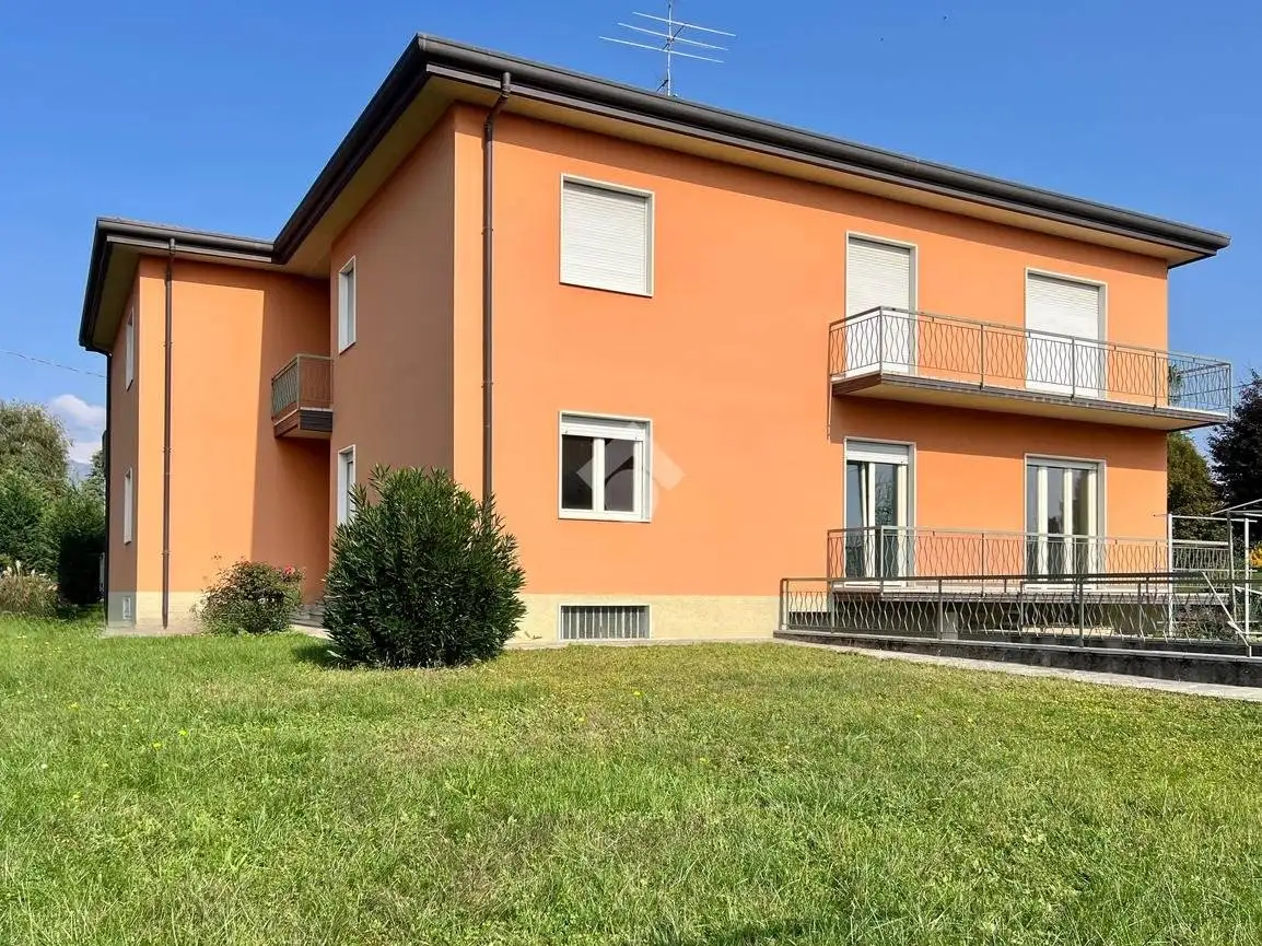 Appartamento in vendita a Terno d'Isola