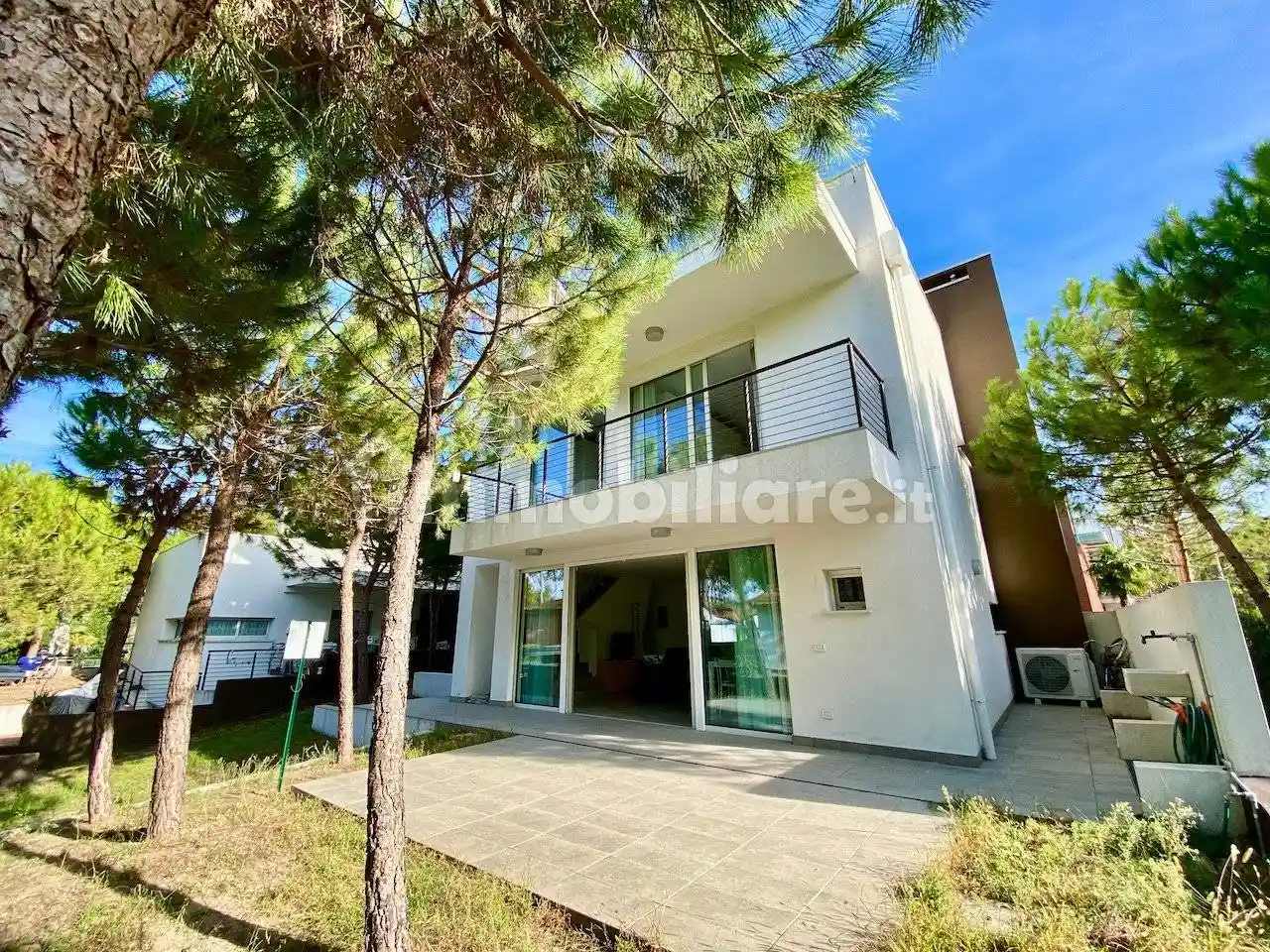 Villa in vendita a Lignano Sabbiadoro