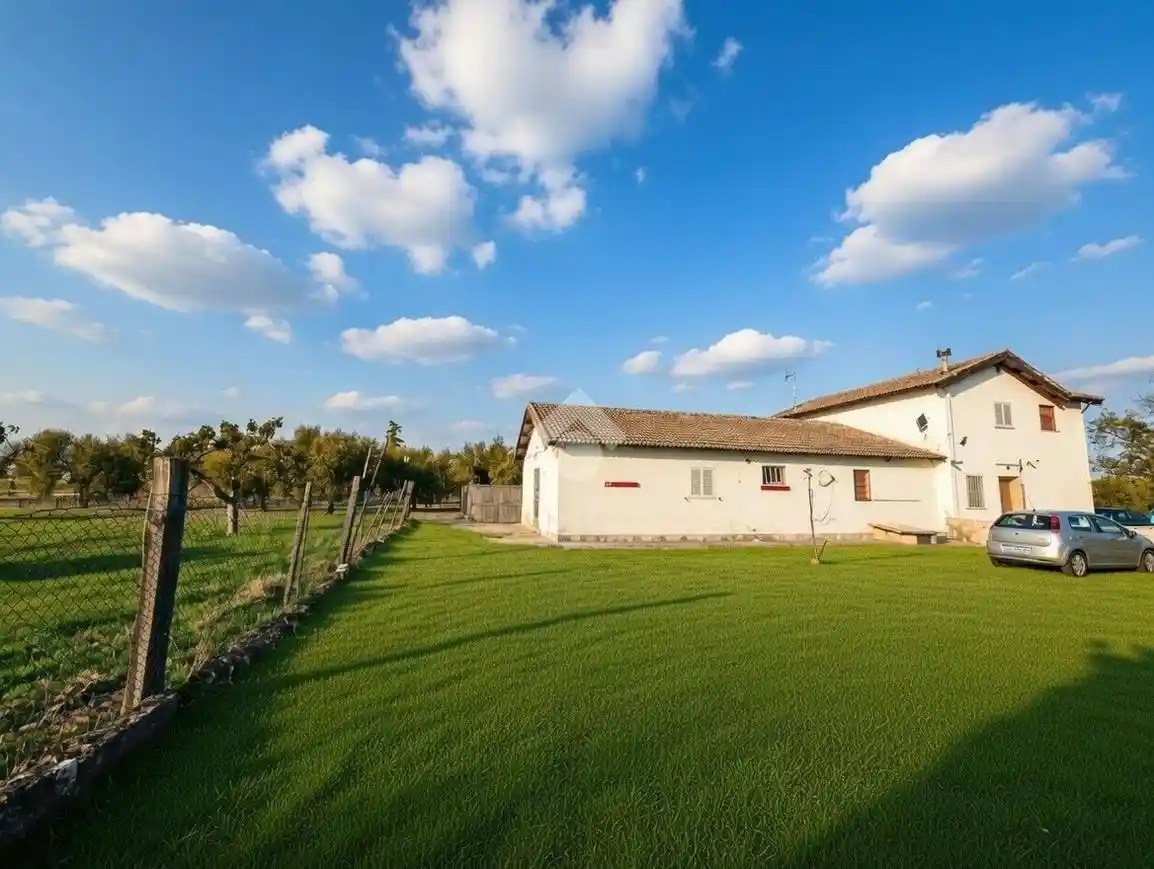 Rustico - Casale in vendita a Foggia