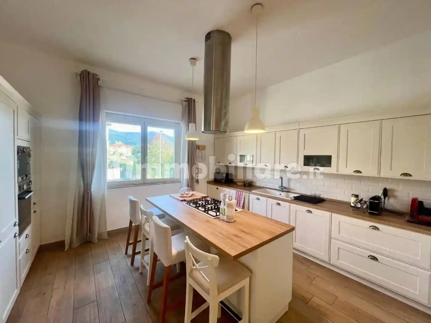 Appartamento in vendita a Cascina