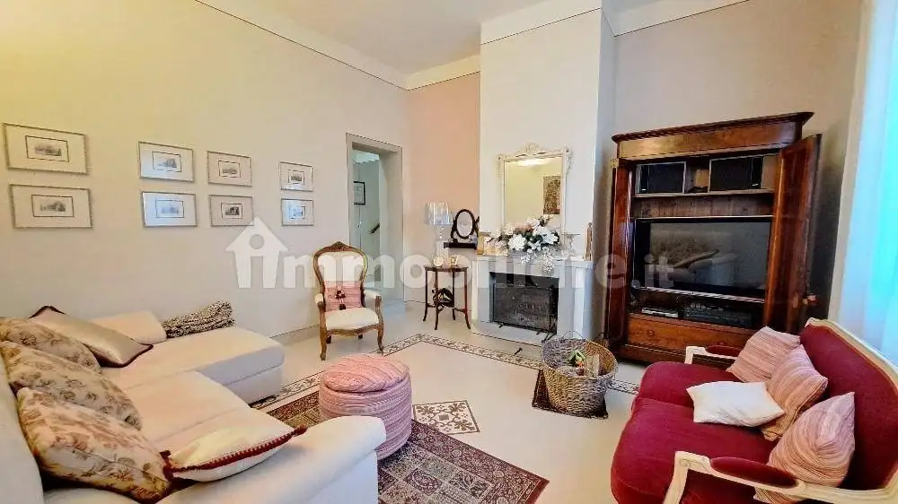 Casa indipendente in vendita a Pisa