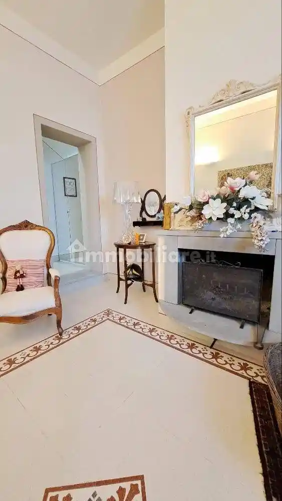 Terratetto unifamiliare 140 m², ottimo stato, Lungarno Gabriele D'Annunzio, Pisa - foto 2