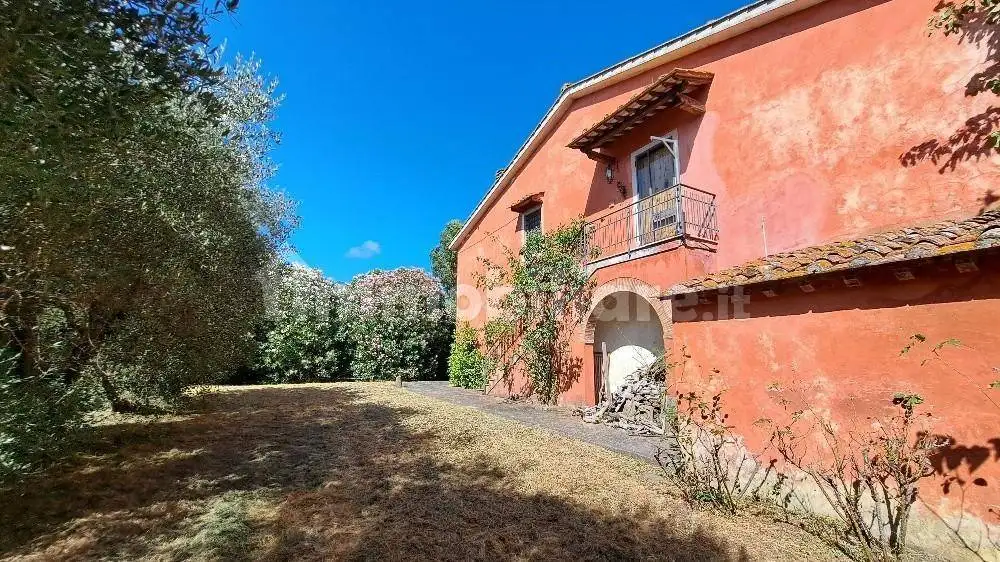 Rustico - Casale in vendita a San Giuliano Terme