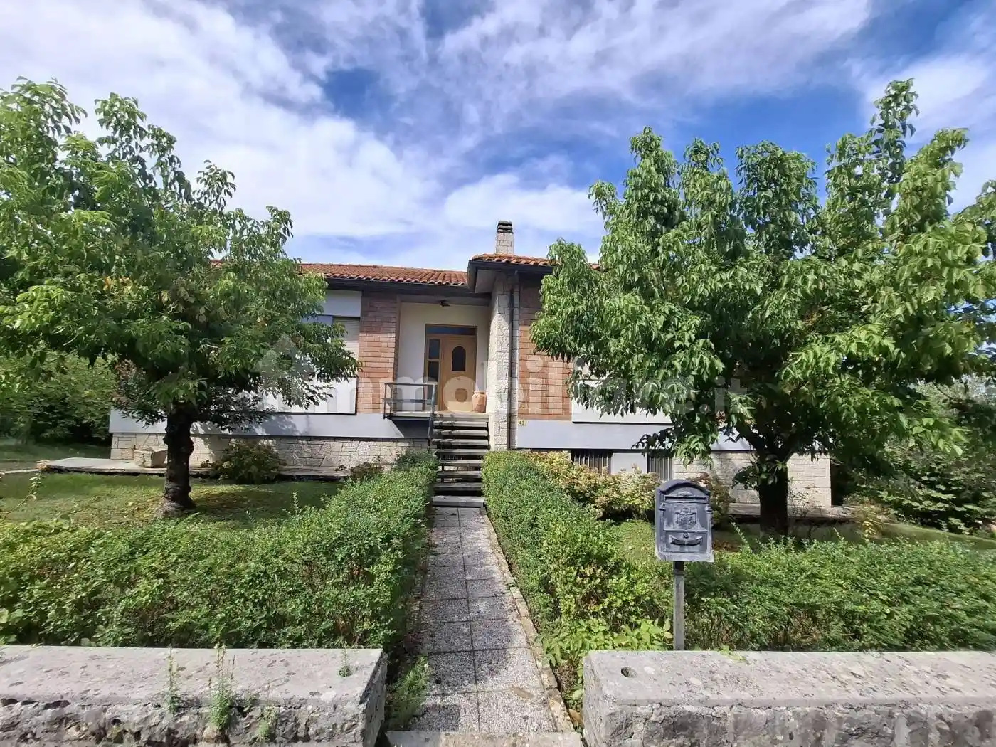 Villa in vendita a Fabriano