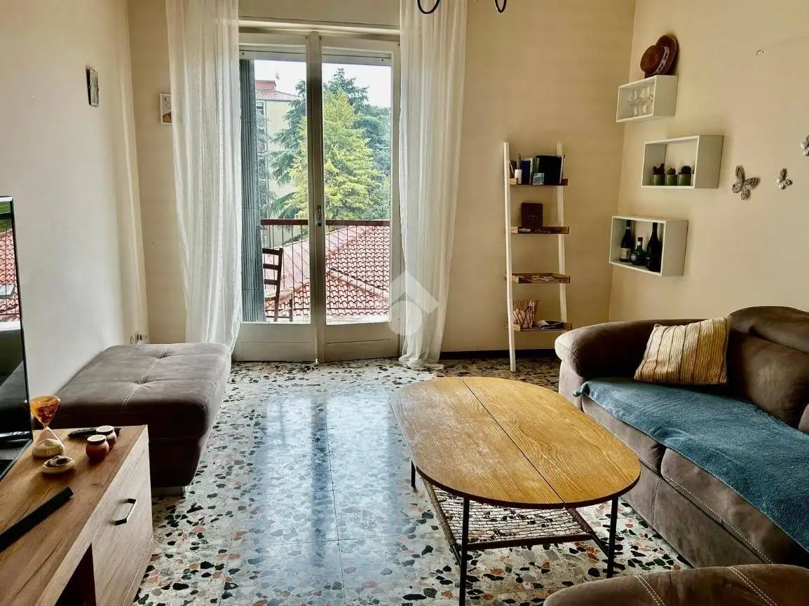 Appartamento in vendita a Osnago