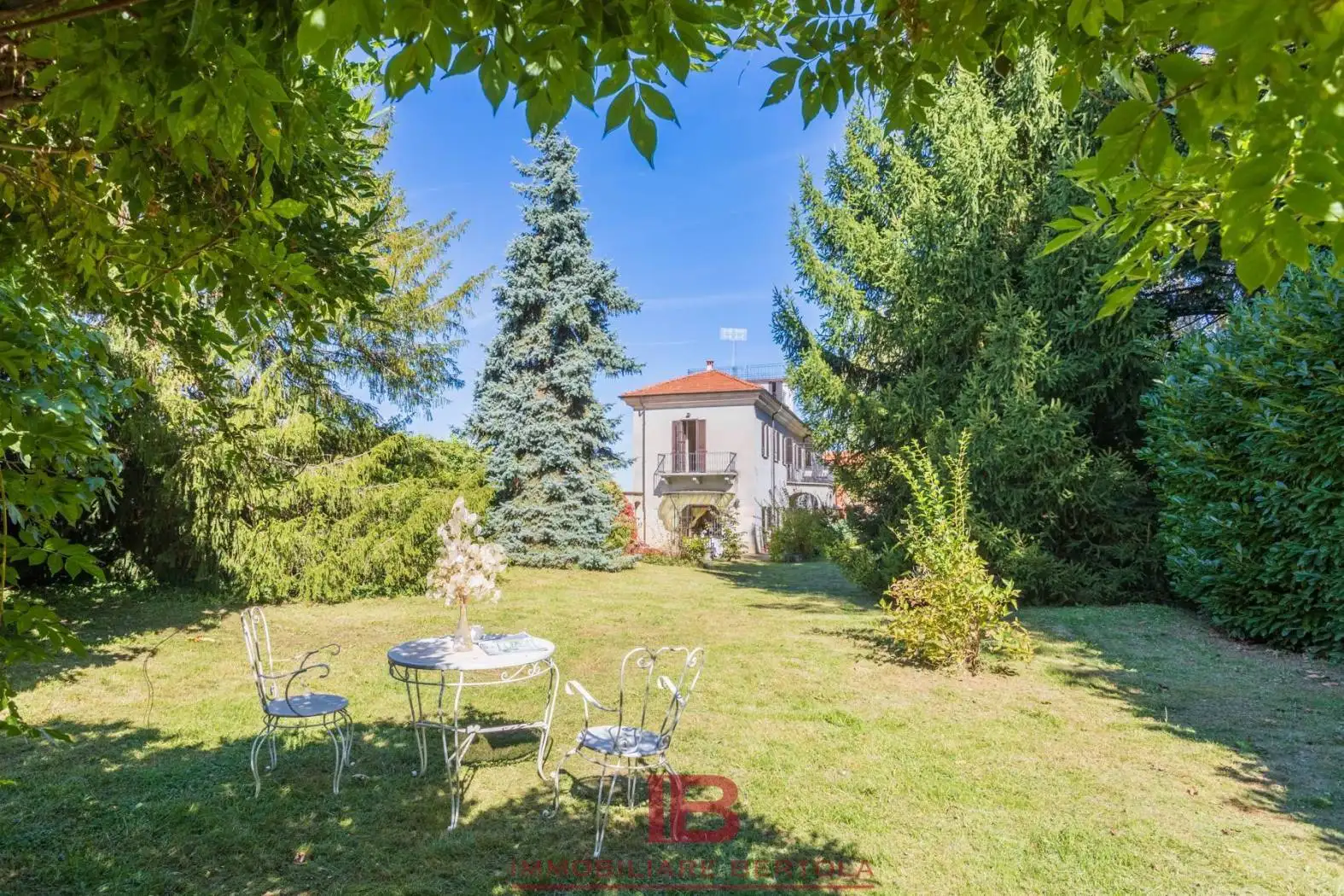 Rustico - Casale in vendita a Cuneo