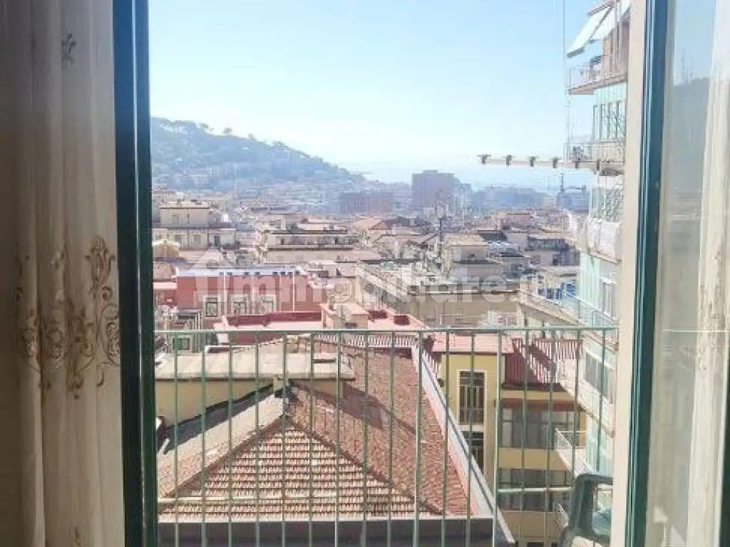 Appartamento in vendita a Salerno