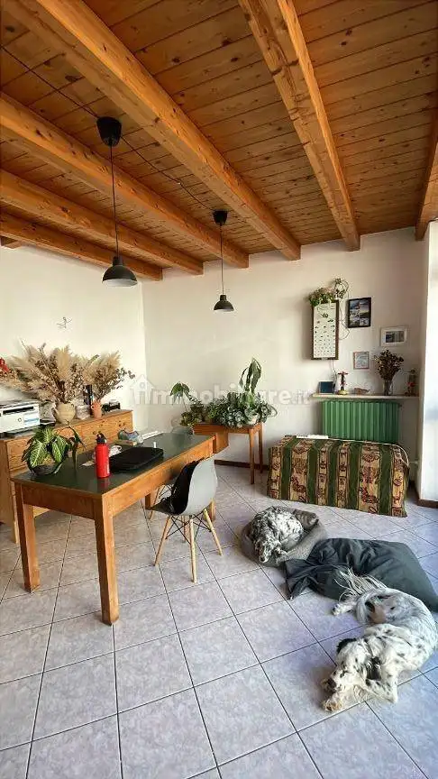 Casa indipendente in vendita a Grezzana