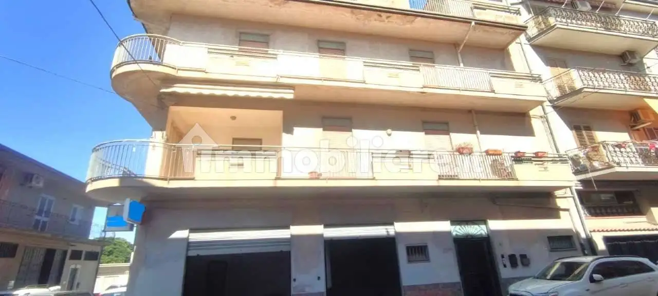 Palazzo - Edificio in Vendita - foto 2