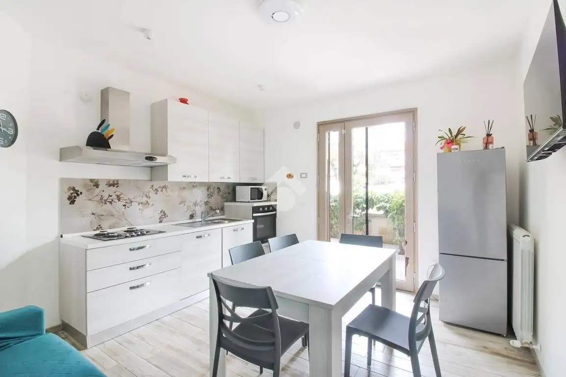 Appartamento in vendita a Alba Adriatica