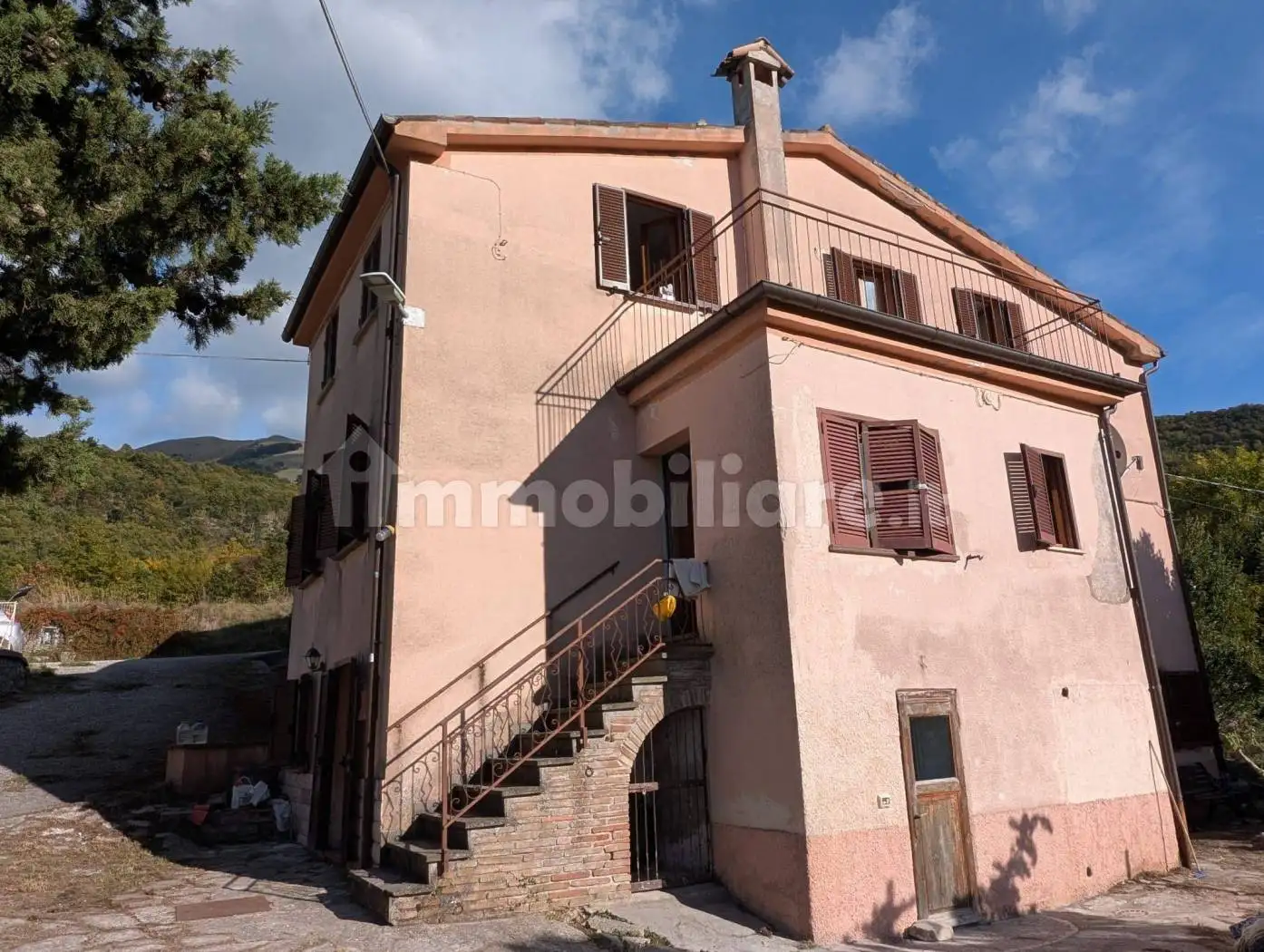Villa in vendita a Scheggia e Pascelupo