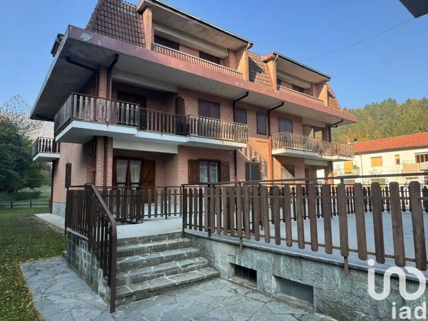 Quadrilocale via Giovanni Battista Pera 47, Centro, Calizzano - foto 2