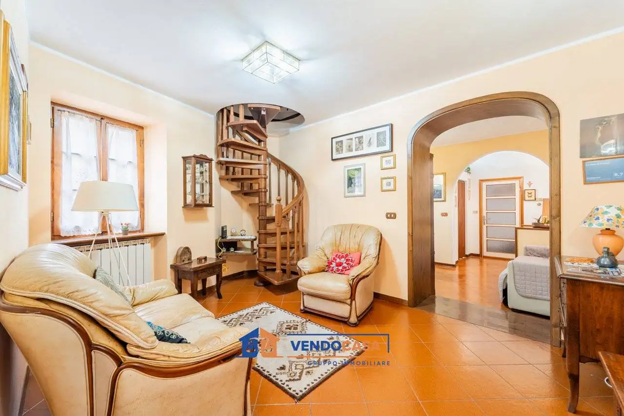Casa indipendente in vendita a Stazzema