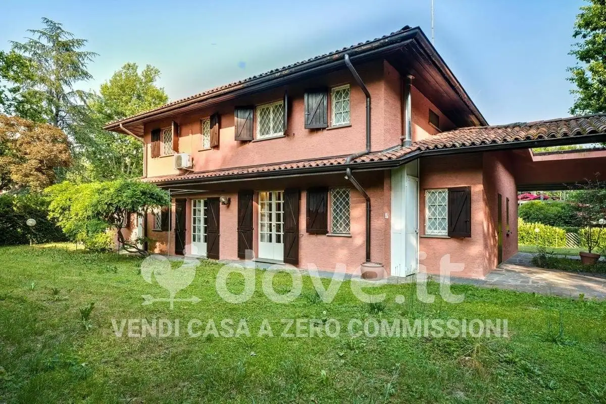 Villa in vendita a Barzana