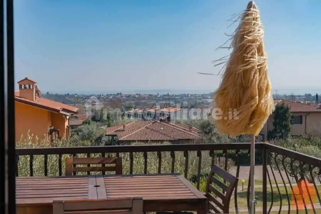 Appartamento in vendita a Soiano del Lago