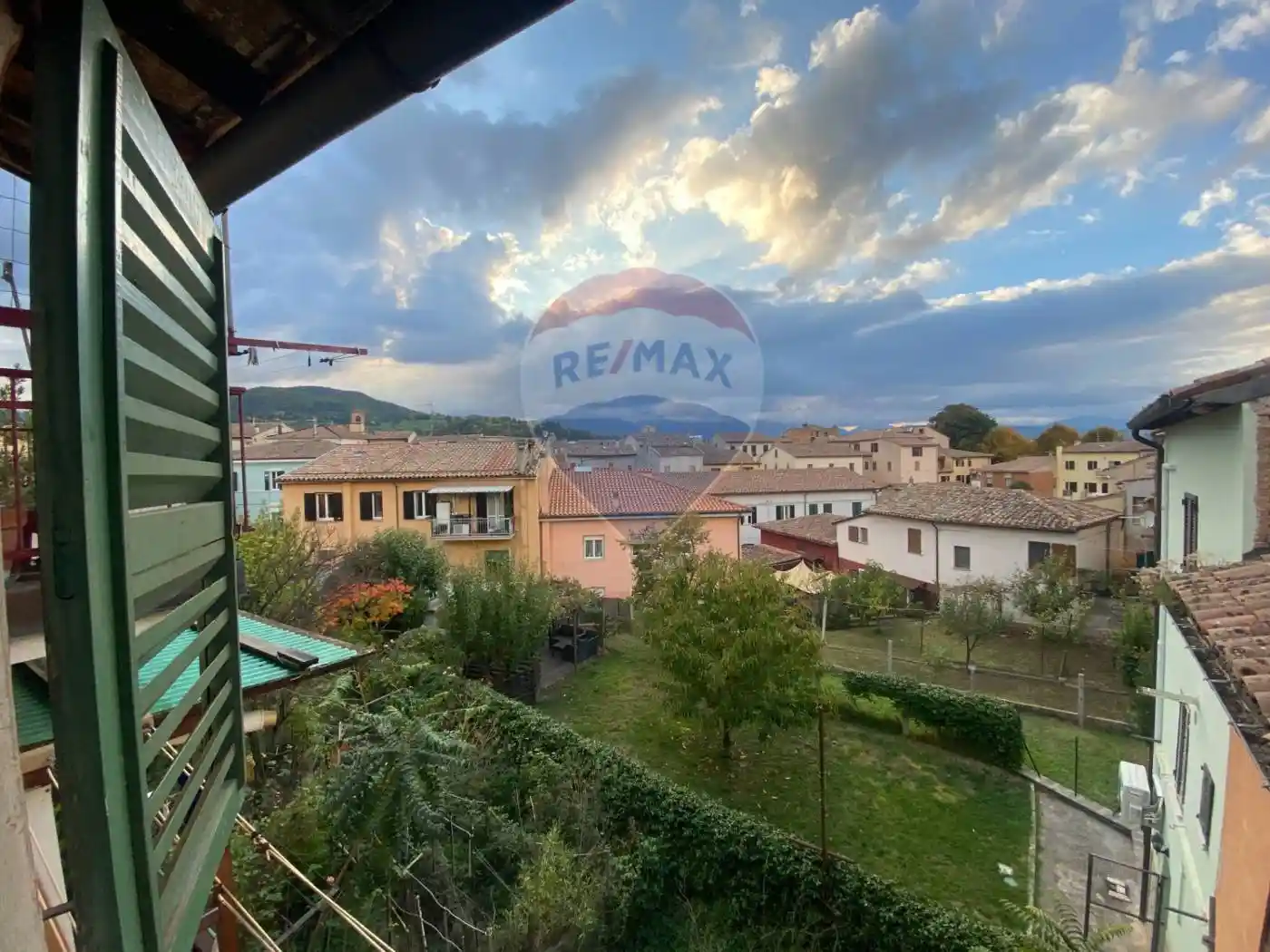 Casa indipendente in vendita a Fabriano