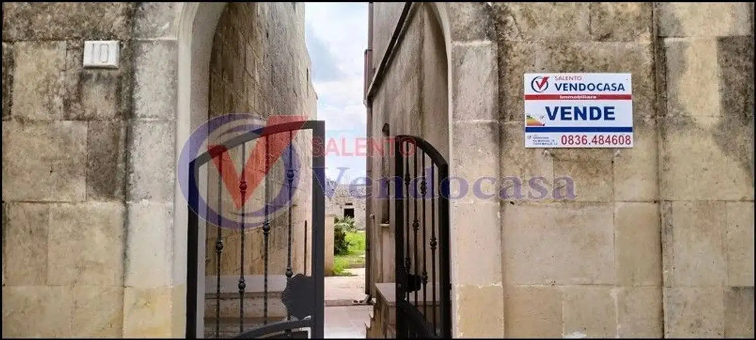 Villa unifamiliare via Cesare Battisti, 10, Bagnolo del Salento - foto 3