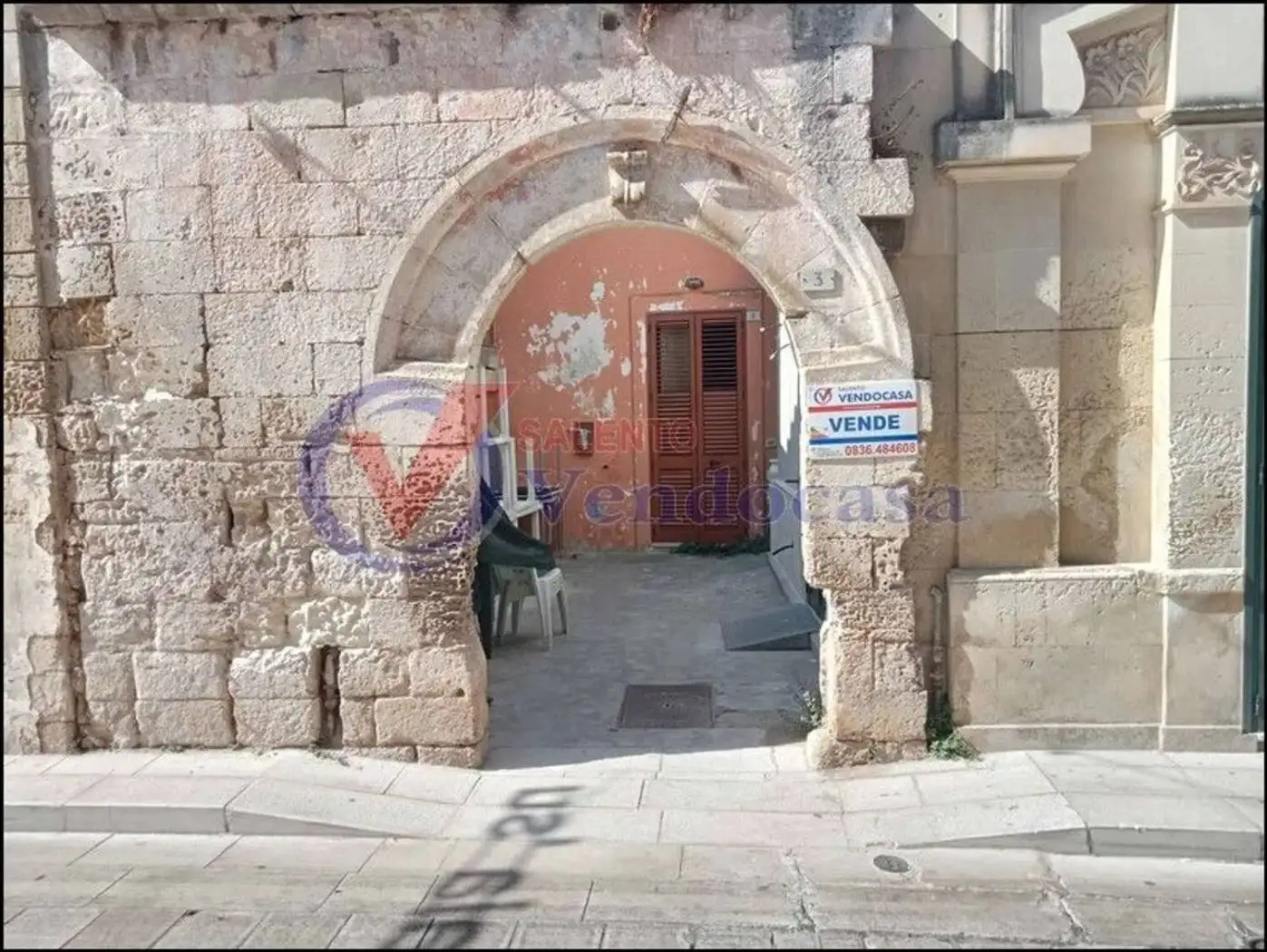 Villa unifamiliare via Iv Novembre, 3, Castrignano de' Greci - foto 3