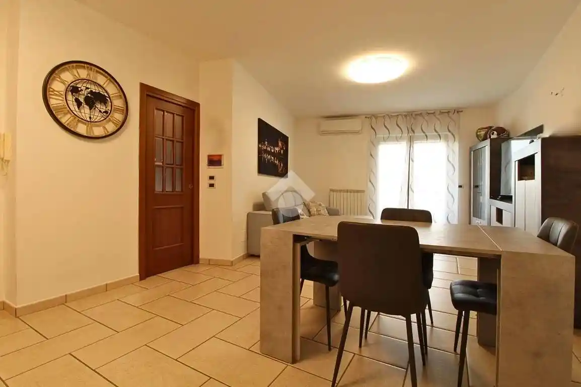 Quadrilocale via Luigi Falzon 8, Teramo - foto 3