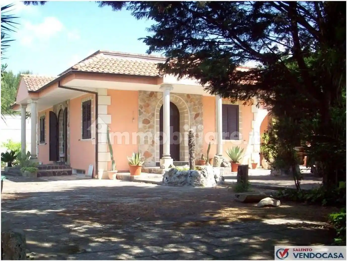 Villa in vendita a Maglie