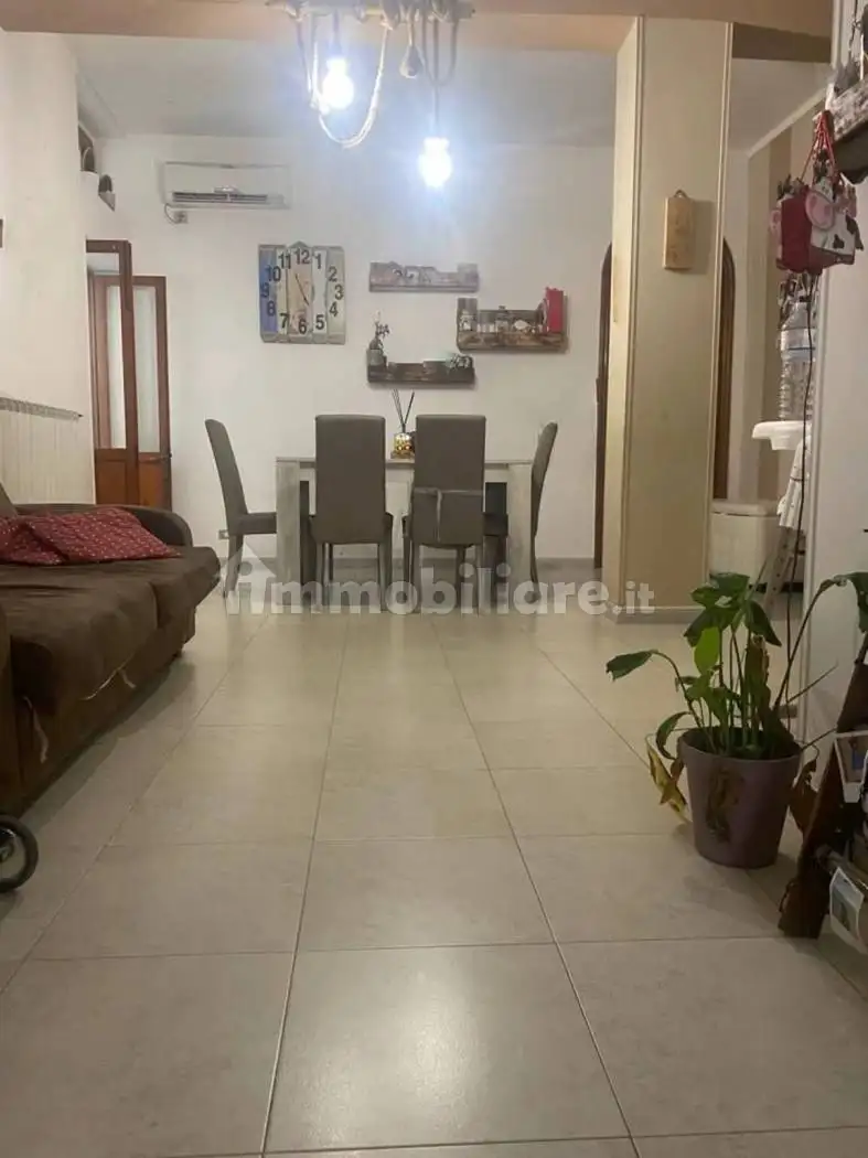 Appartamento in vendita a Palagianello