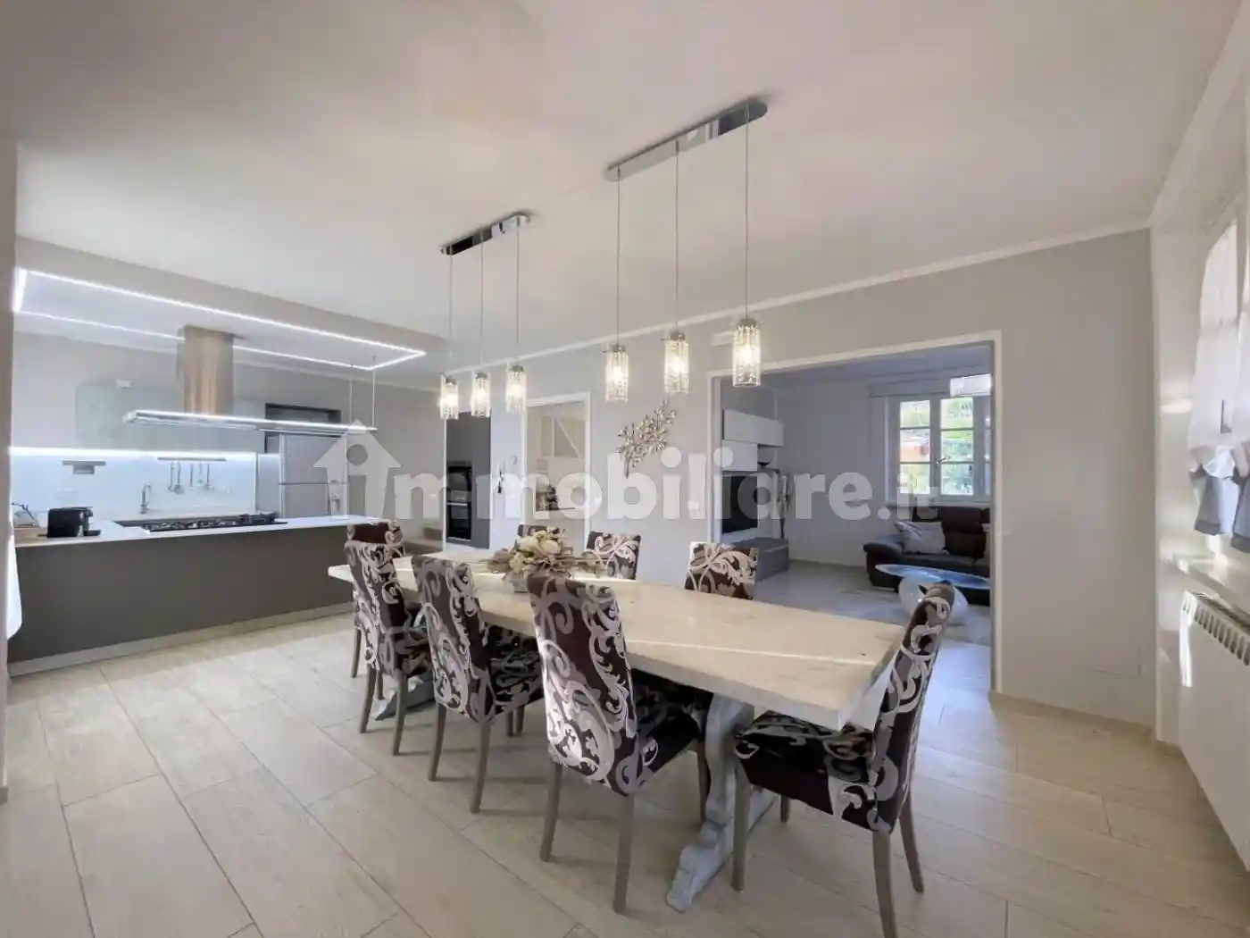 Casa indipendente in vendita a Camaiore