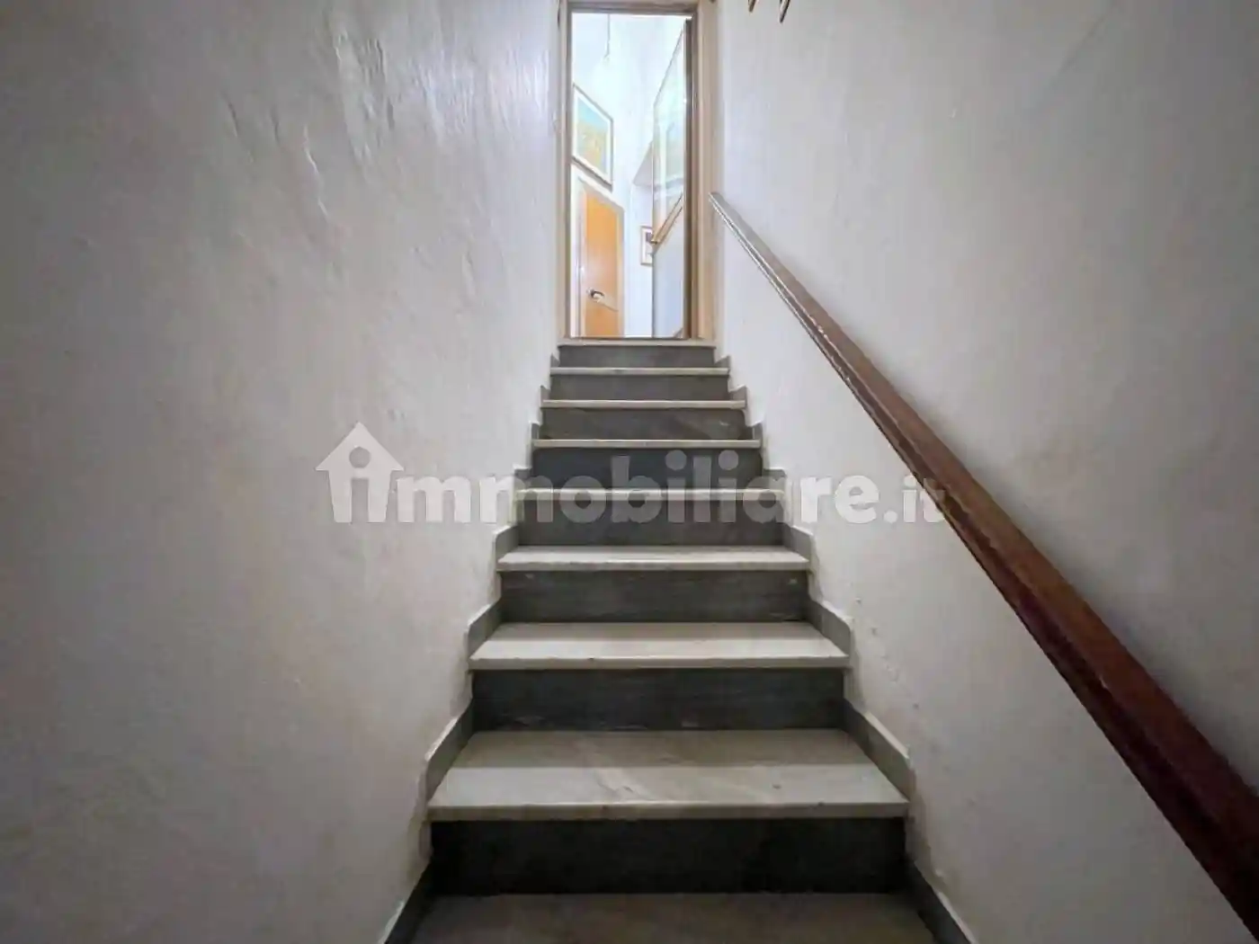 Terratetto unifamiliare via Gianfranceschi,, Zona Collinare Cerreto, Sant'Eustachio, Montignoso - foto 2