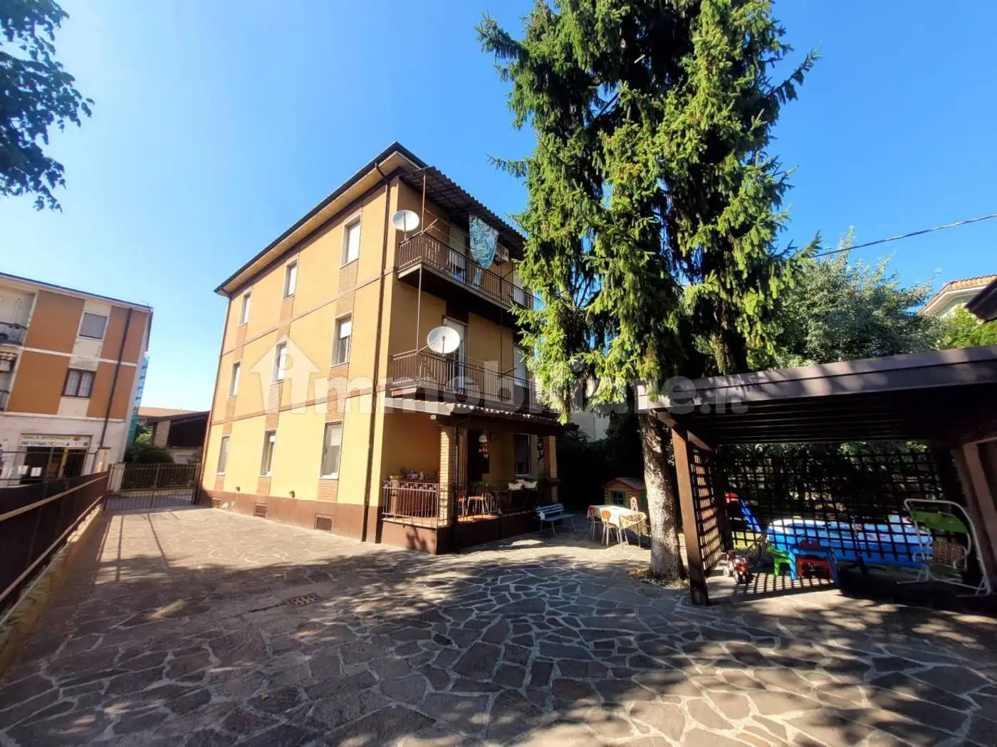 Villa in vendita a Piacenza