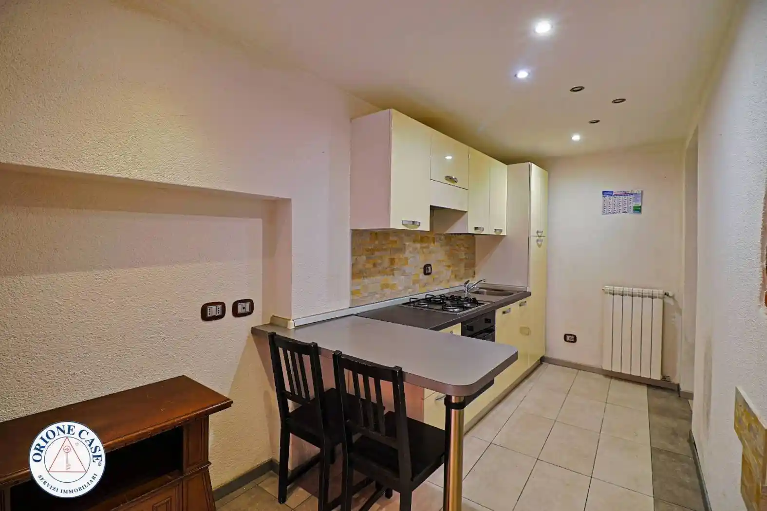 Bilocale piazza 4 Novembre 9, Centro, Cunardo - foto 2