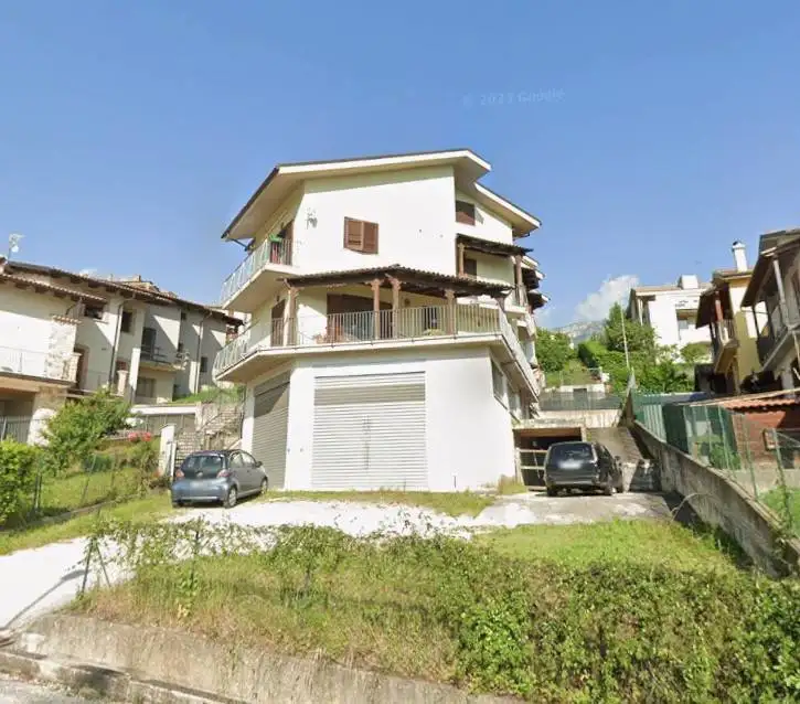 Appartamento in vendita a Isola del Gran Sasso d'Italia