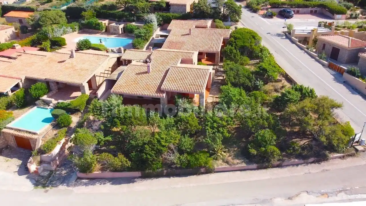 Villa in vendita a Trinità d'Agultu e Vignola