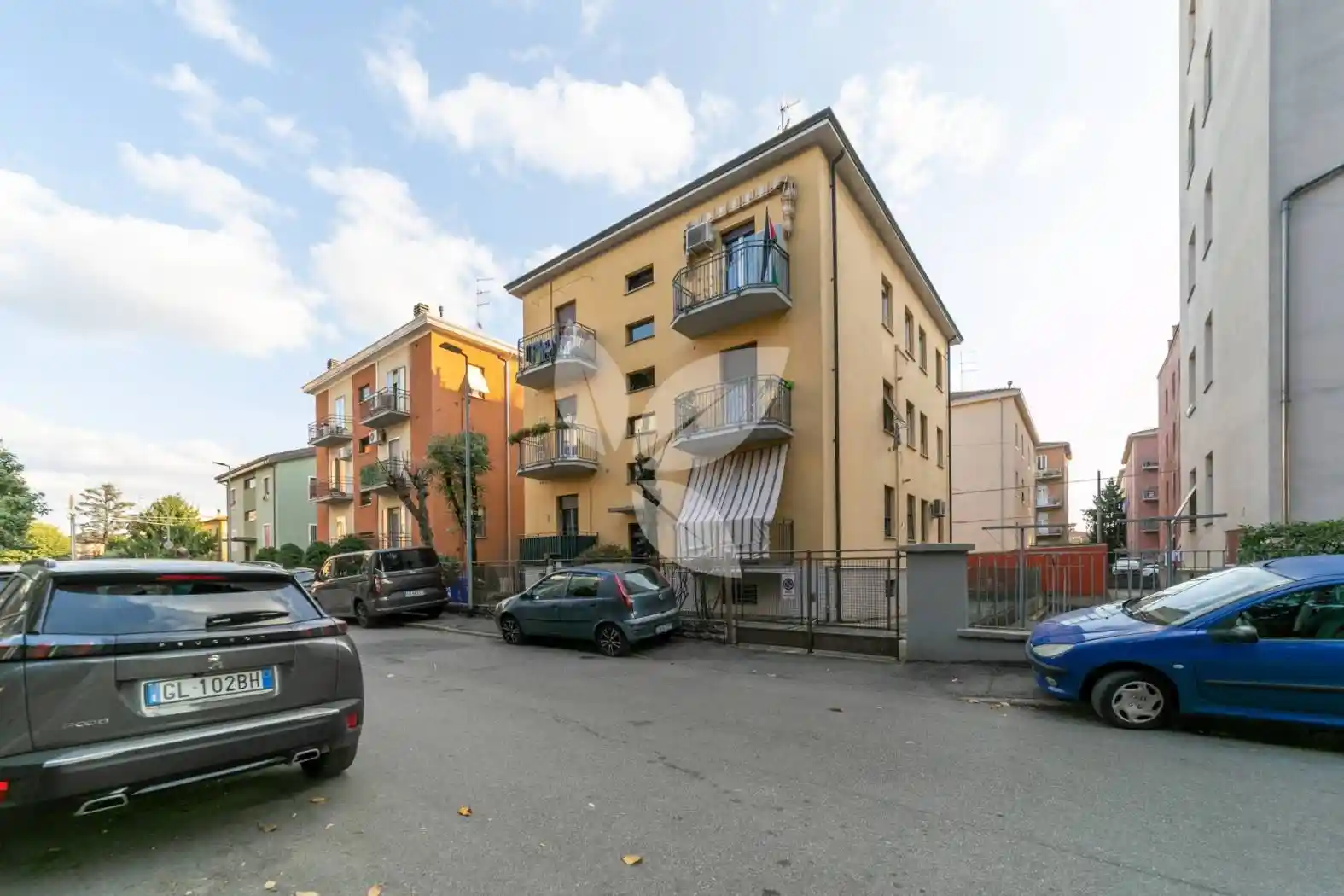 Palazzo - Edificio in vendita a Parma