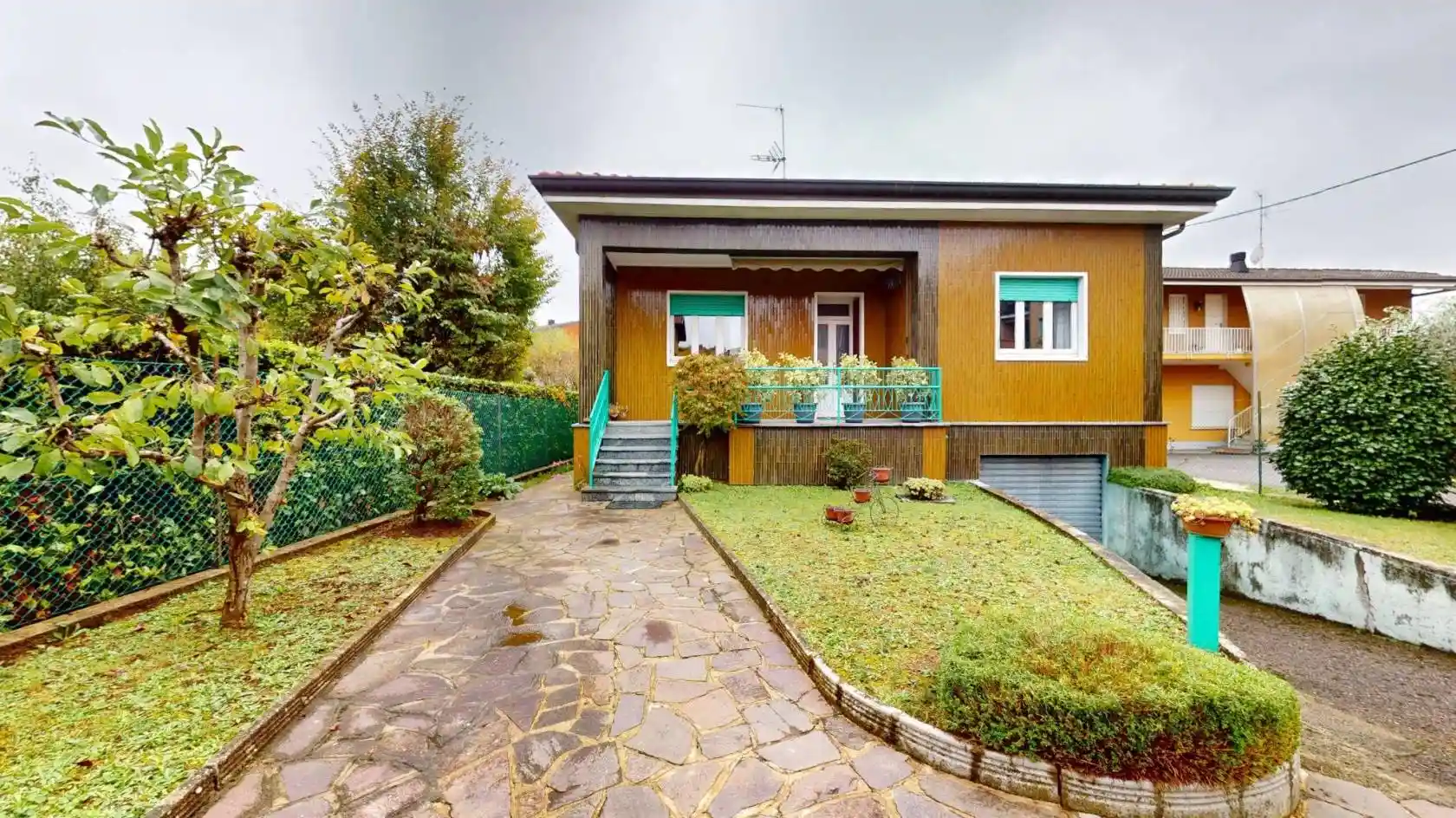 Villa in vendita a Besana in Brianza