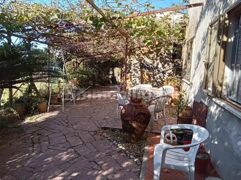 Rustico - Casale in vendita a Camaiore