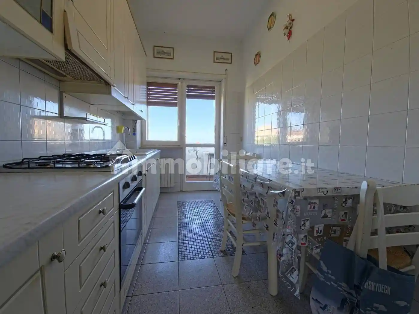 Quadrilocale piazza Michele Muzii 46, Piazza Salotto - Corso Umberto, Pescara - foto 4