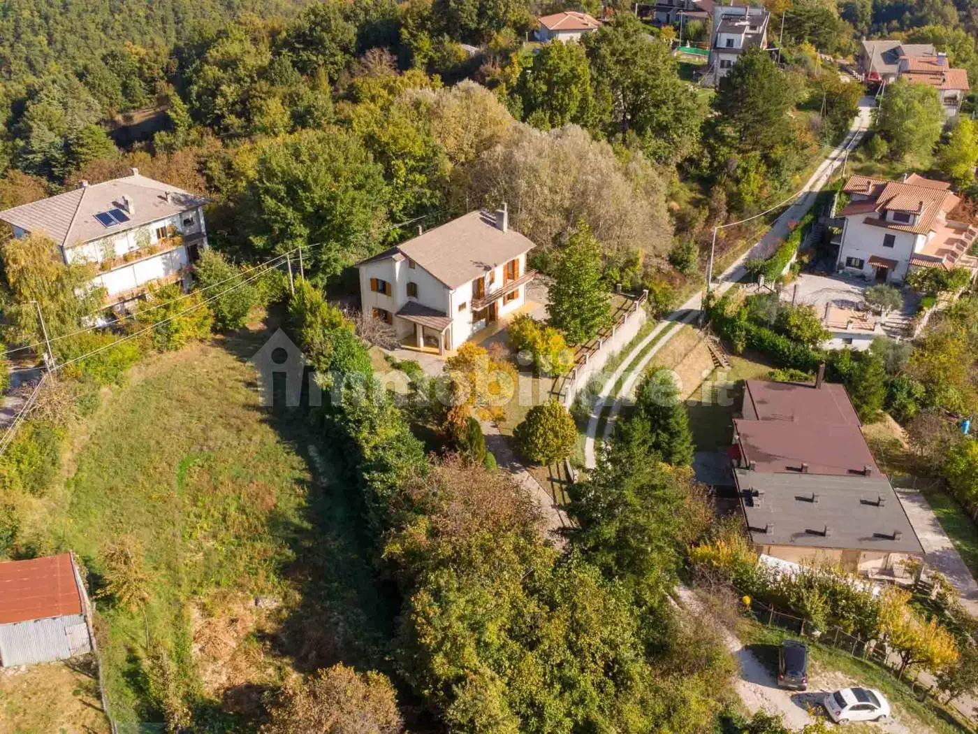 Villa in vendita a Longone Sabino