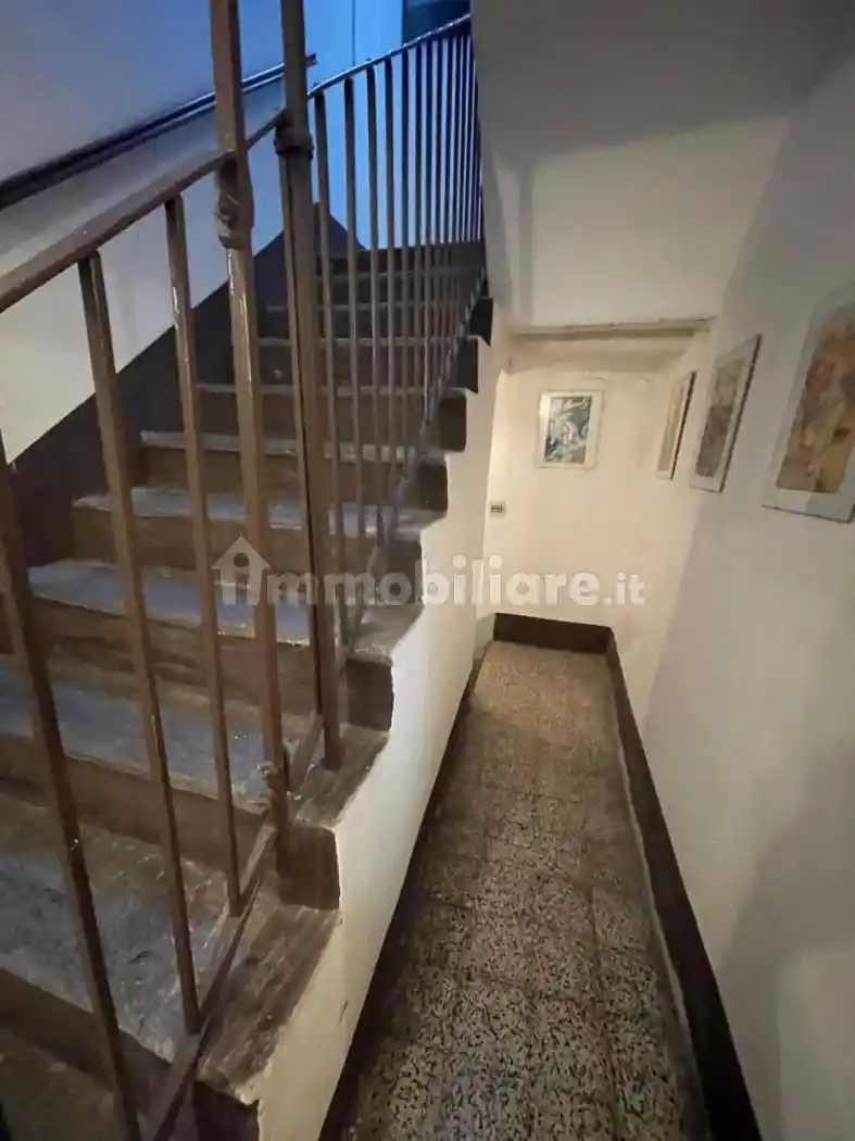 Trilocale via Martiri e Caduti per la Libertà 25, Centro, Demonte - foto 5