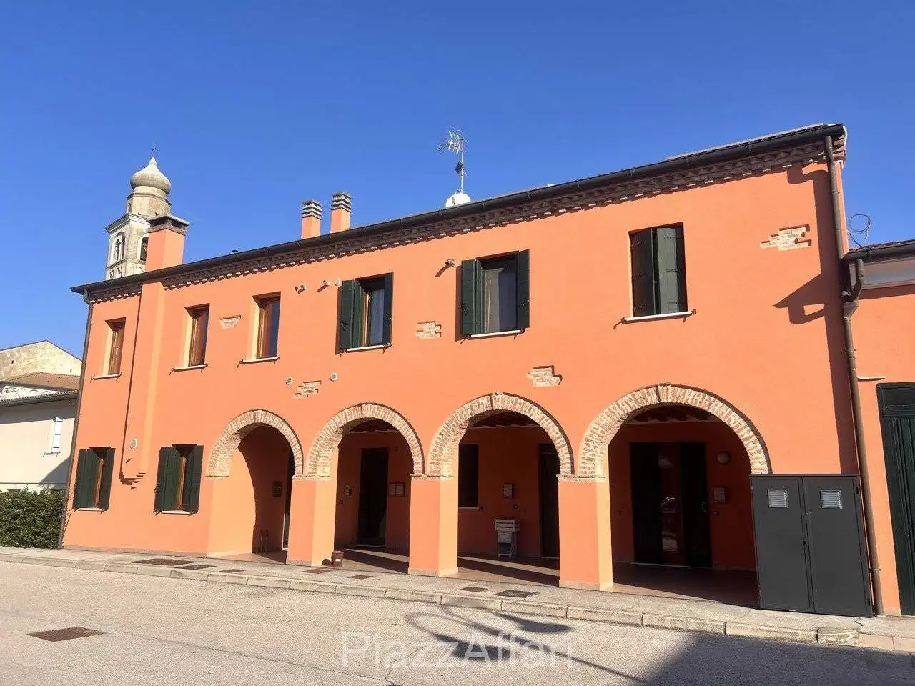 Appartamento in vendita a Correzzola