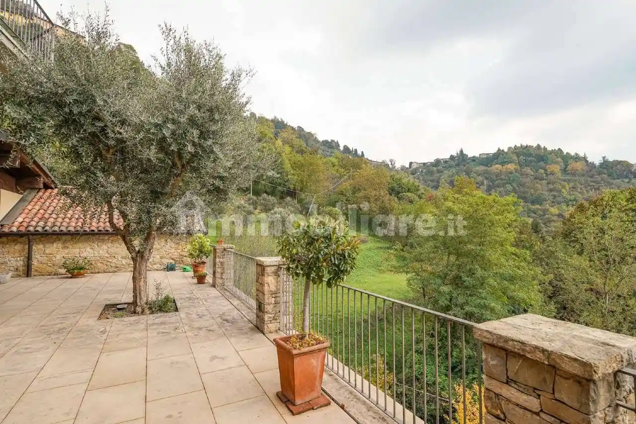 Cascina, ottimo stato, 421 m², Colli, Bergamo - foto 2