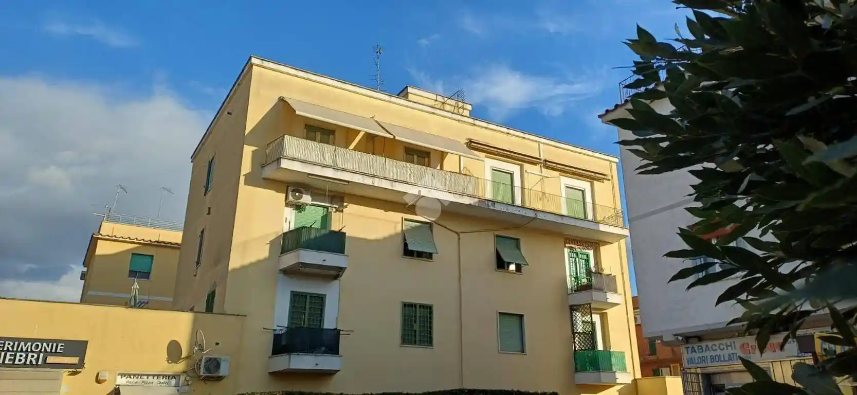 Quadrilocale via pozzobonelli 11, Quarto Miglio, Roma - foto 2