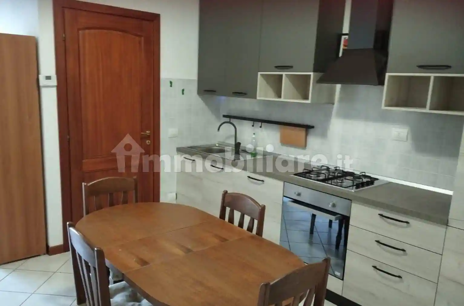 Appartamento in vendita a Piacenza