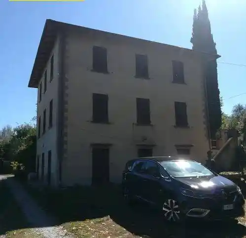 Villa in vendita a Cavriglia