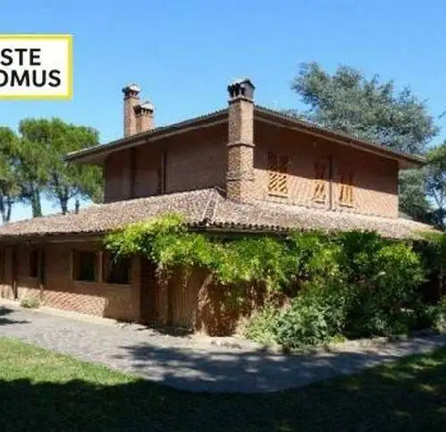 Villa in asta a Cesena