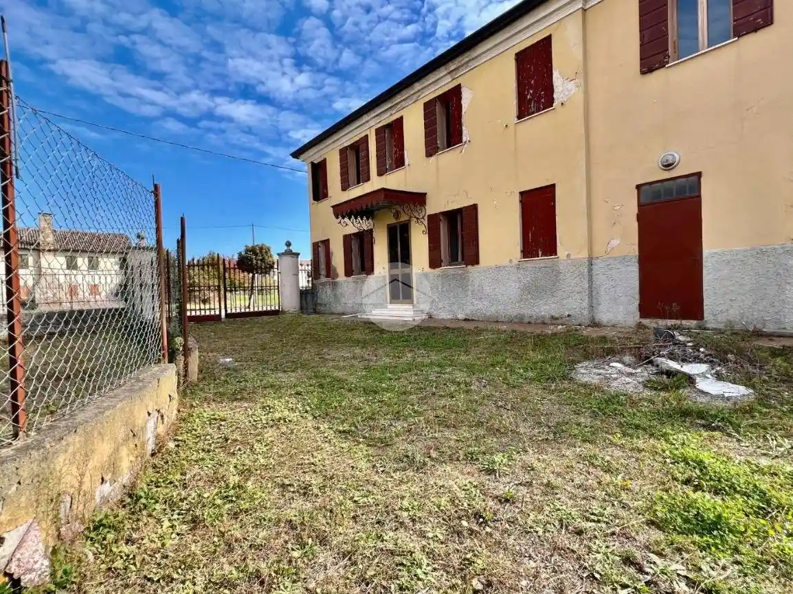 Casa indipendente in vendita a Saonara