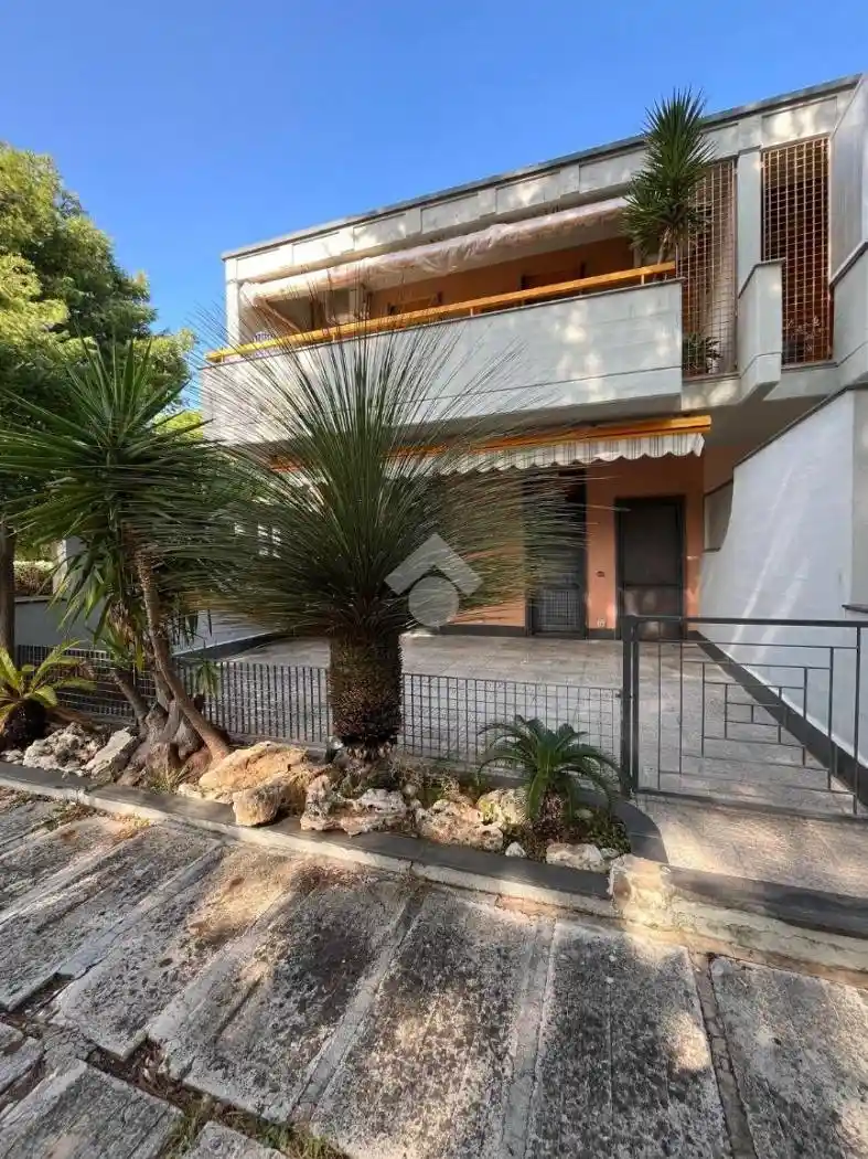 Trilocale via Raffaele Resta Rettore 8, Torre a Mare, Bari - foto 2