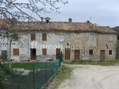 Rustico - Casale in vendita a Cupramontana