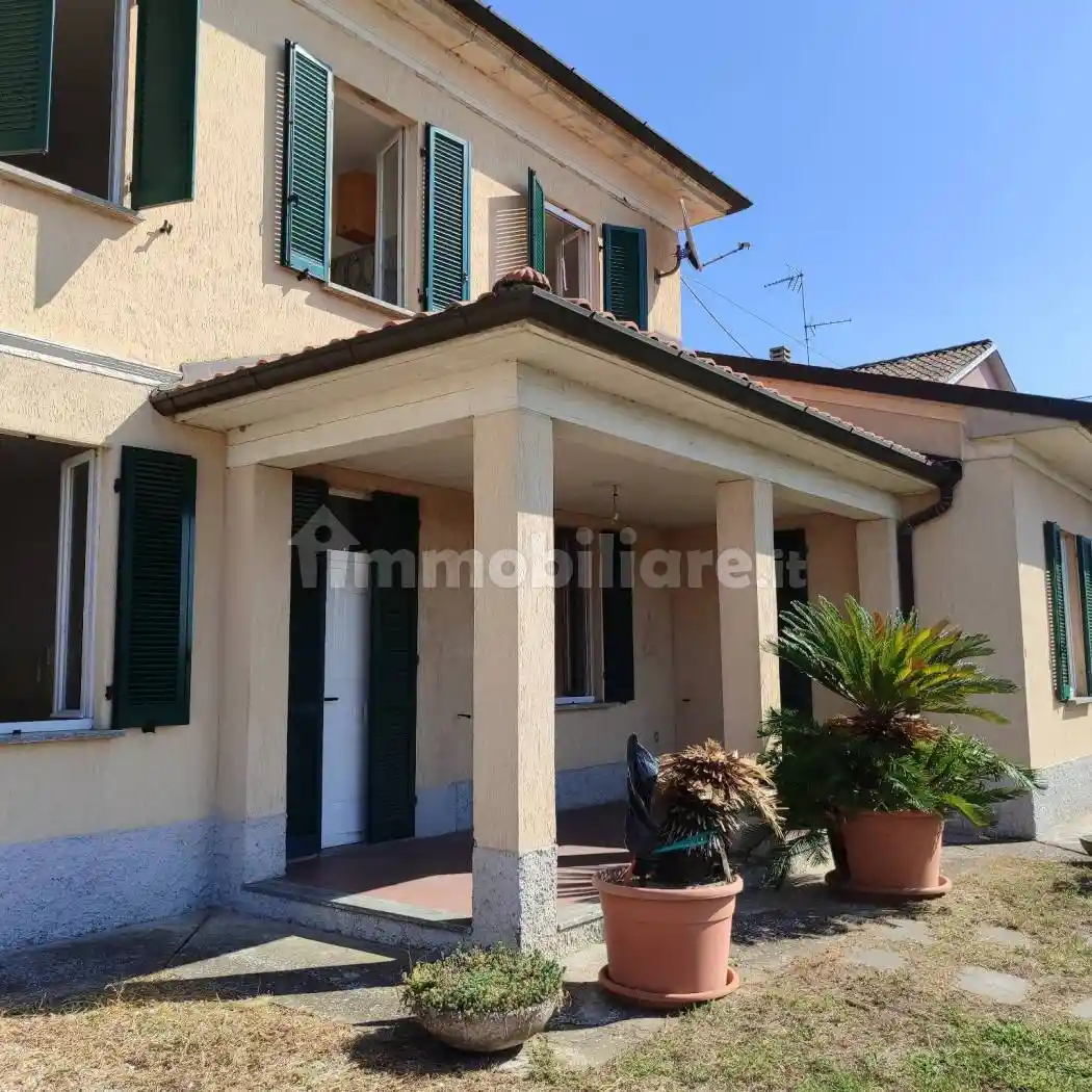 Villa unifamiliare via Pollaioli, Viale Cremona, Pavia - foto 2