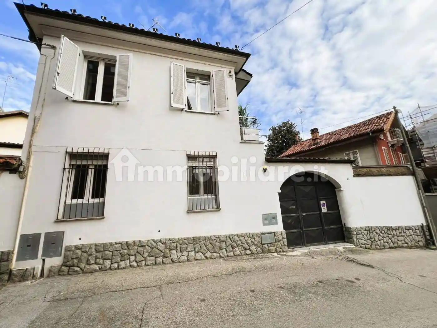 Villa in vendita a Bra